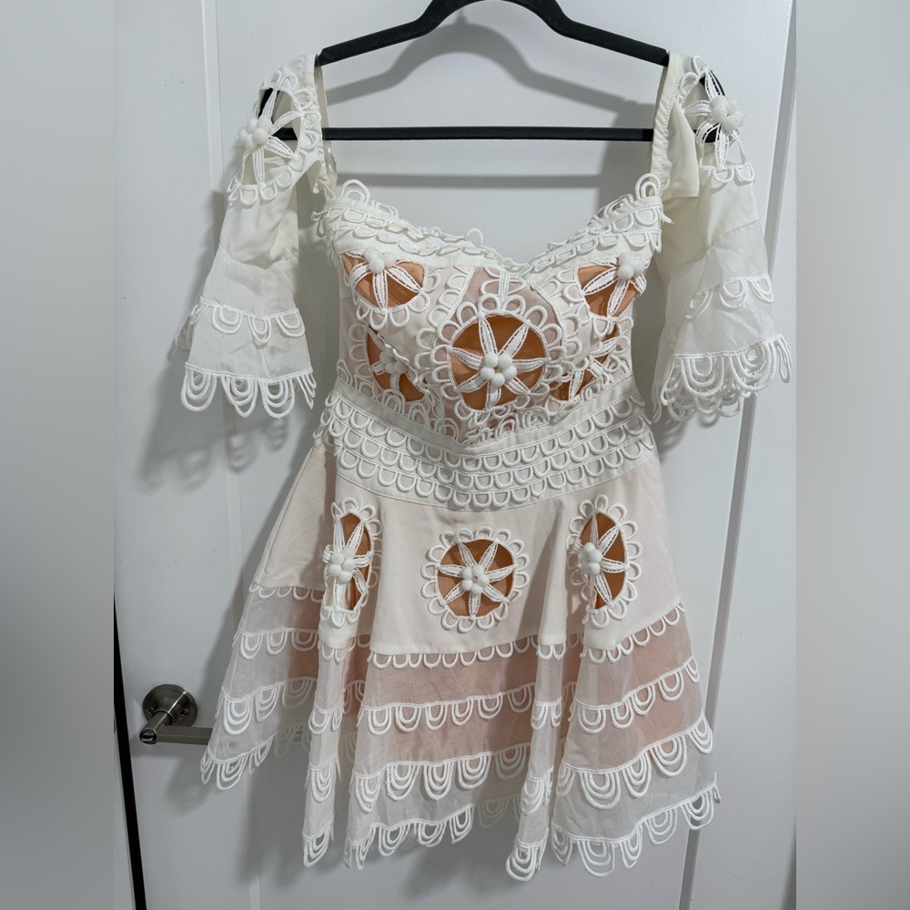 Lilly's Kloset White Embroidered Cutout Off Shoulder Mini Dress Size S